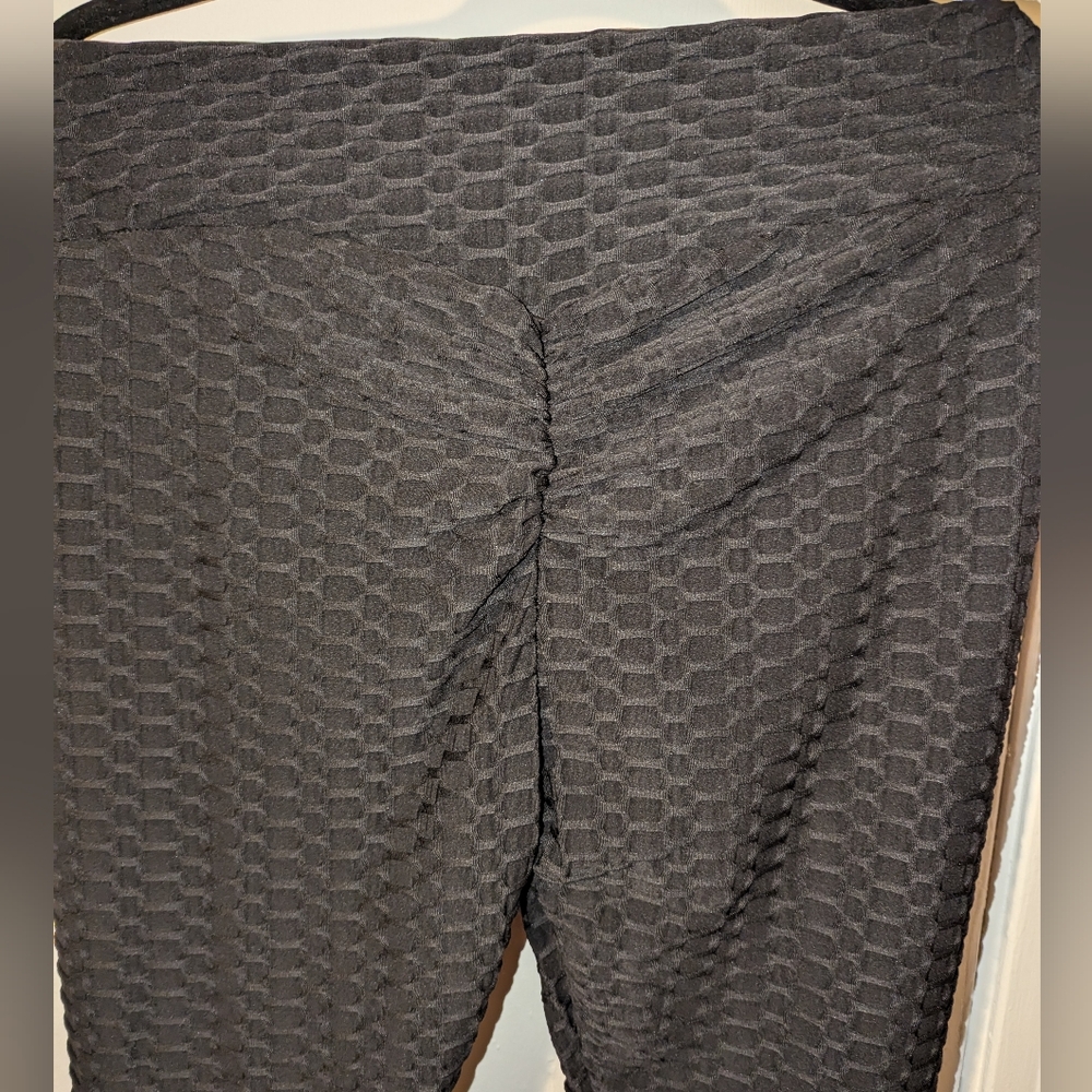 New Booty Lifting Yoga Pants 3X Black